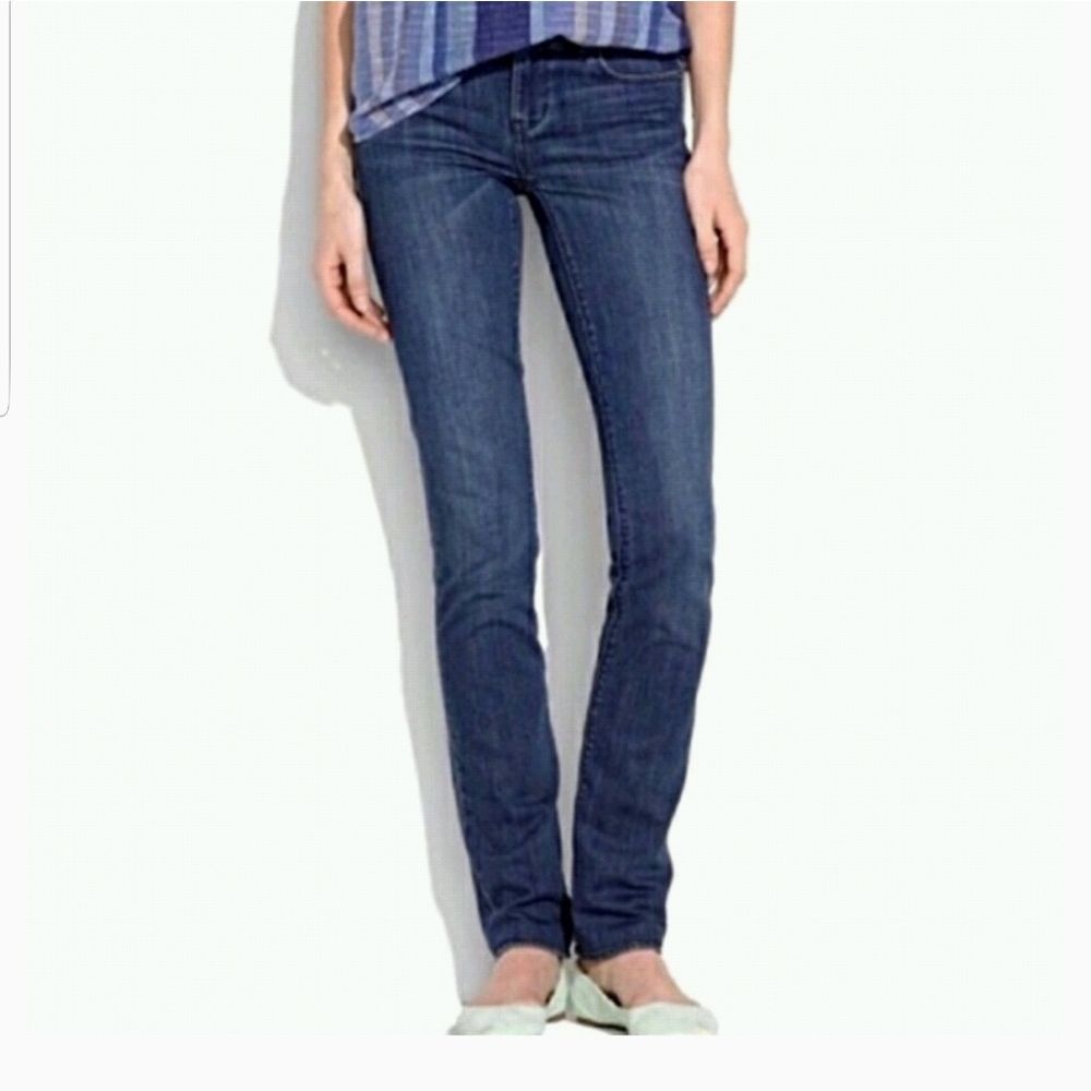 Madewell Rail Straight Jeans size 26 length is 30.5”